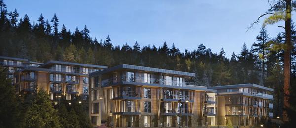 Aries Residence Krynica-Zdroj latem o zmierzchu